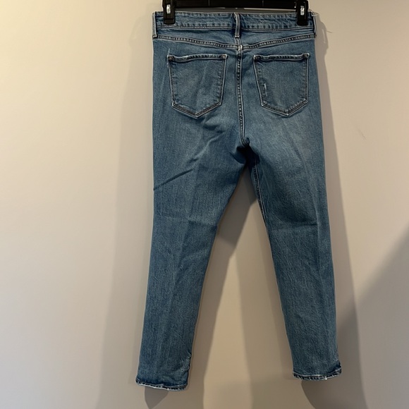 Women’s Old Navy Size 10 Power Straight High Rise Secret Slim Pocket Jean - Picture 5 of 5